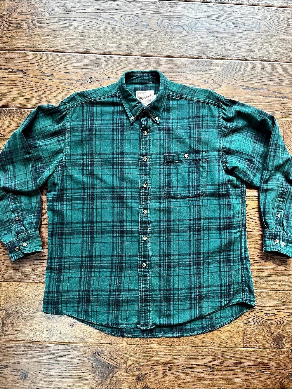 Vintage Woolrich Plaid Flannel Button Down Shirt Size L